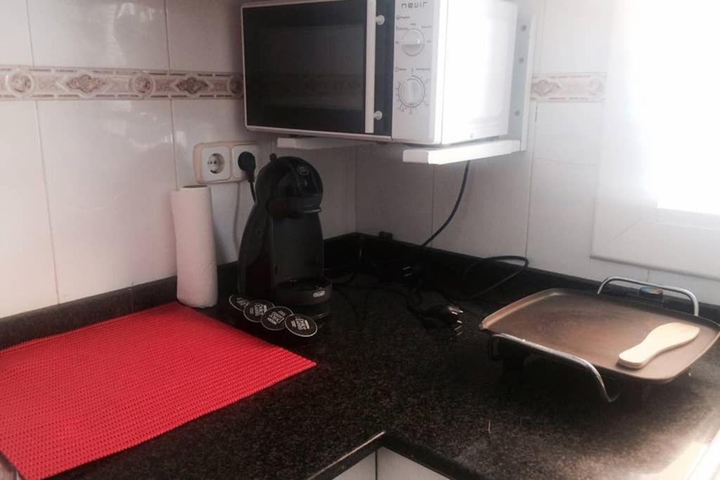 Apartamento Entre La Playa Y La Montana Calafell Ngoại thất bức ảnh